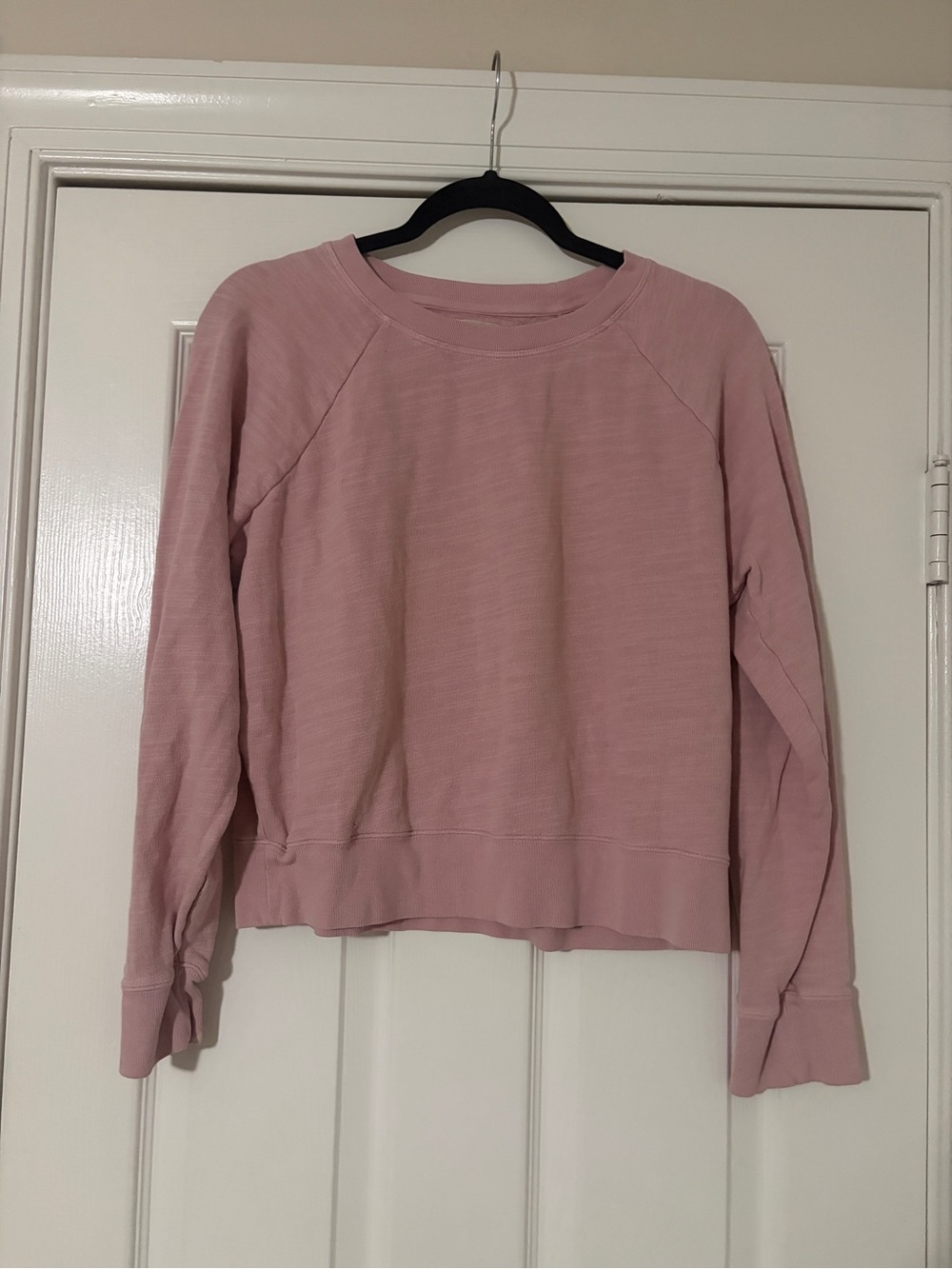 Women's Pink J Crew Vintage Fleece cropped  Crewneck Pullover Sweatshirt